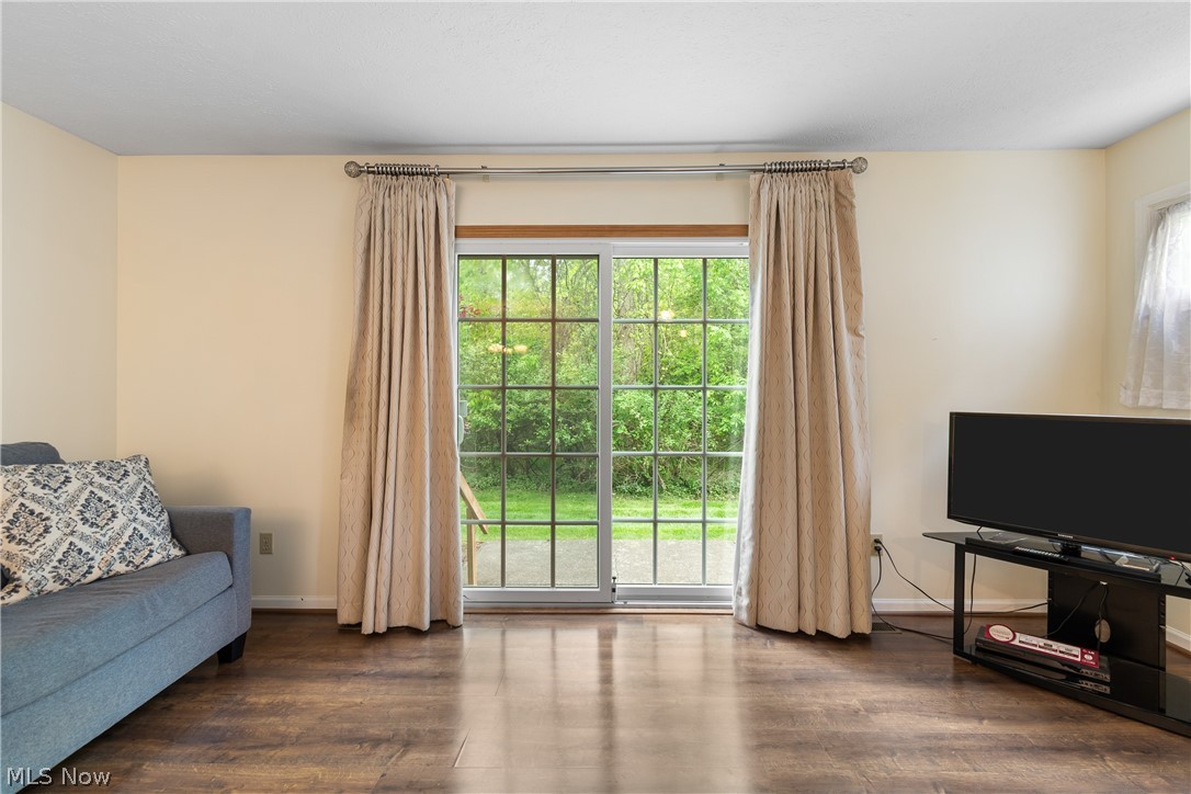Pinebrook Vill - Residential