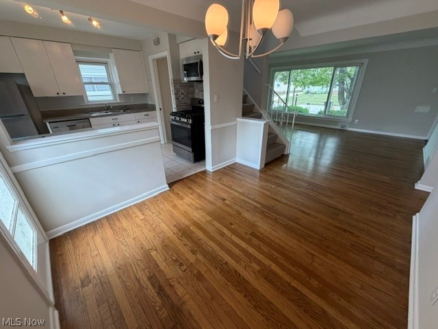 Mayridge Homes Inc 02 - Residential