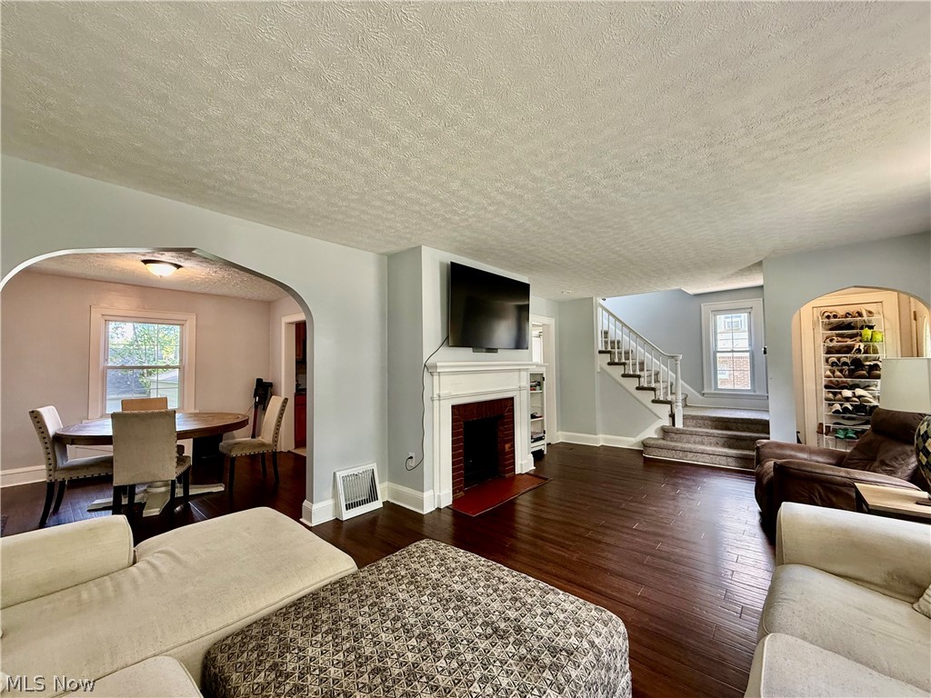 Highland View - Residential