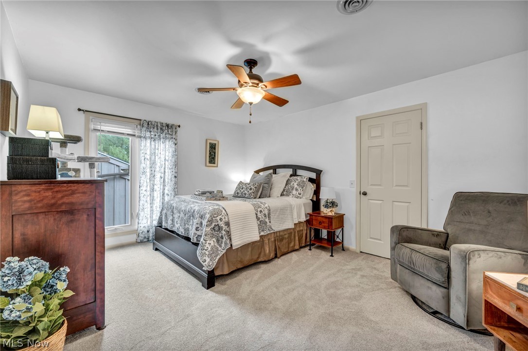 Oak Hollow Condo - Residential