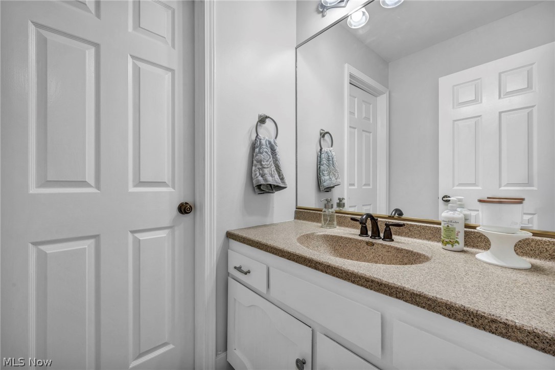 Oak Hollow Condo - Residential