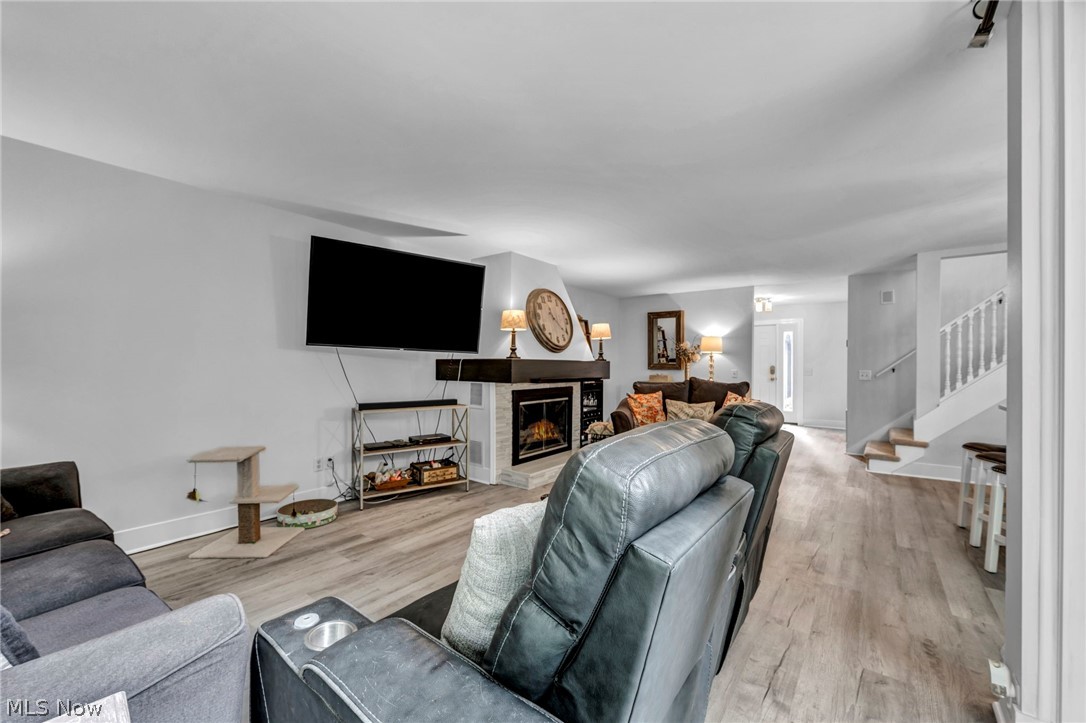 Oak Hollow Condo - Residential