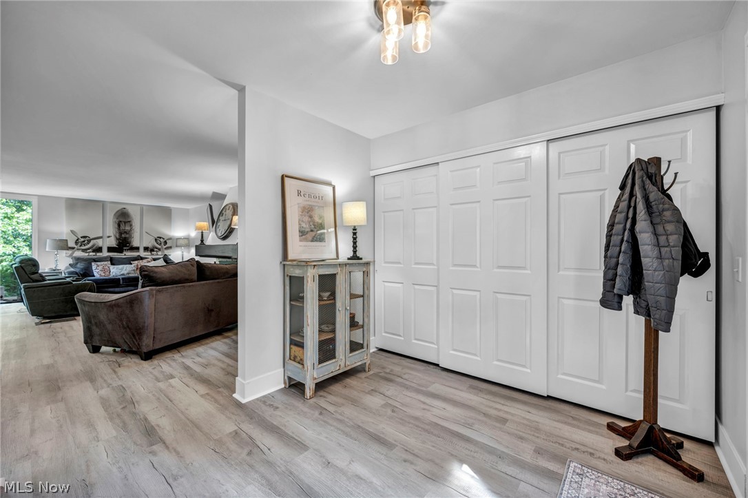 Oak Hollow Condo - Residential