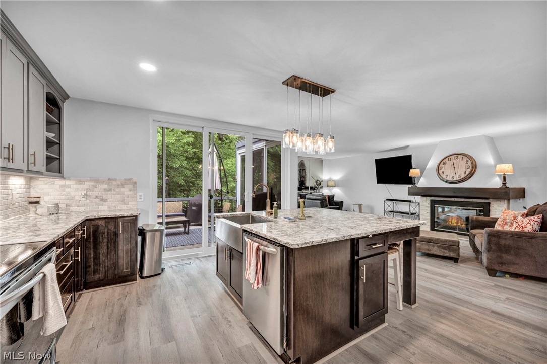Oak Hollow Condo - Residential