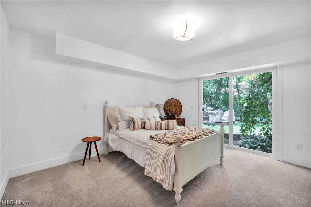 Oak Hollow Condo - Residential