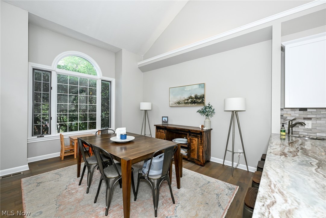Stones Throw - Residential