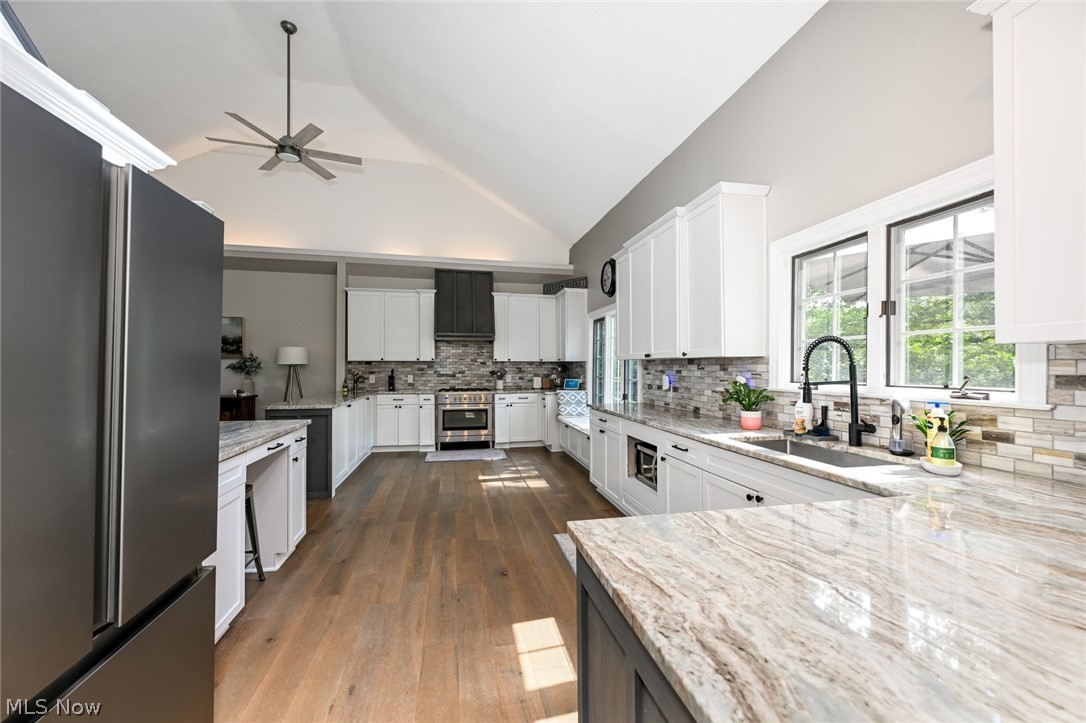 Stones Throw - Residential