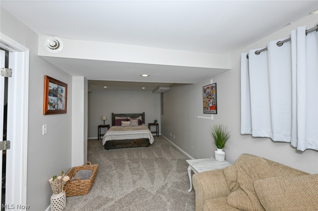 Stones Throw - Residential
