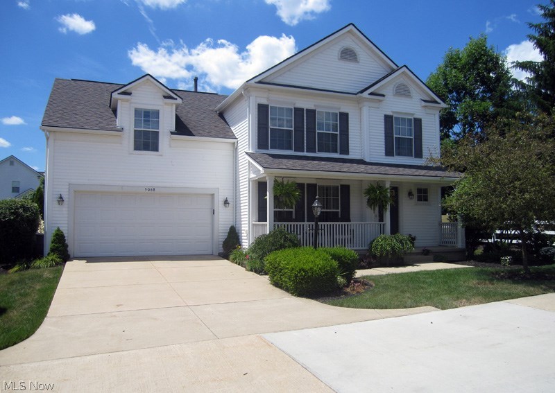 Lakeside Courts - Residential