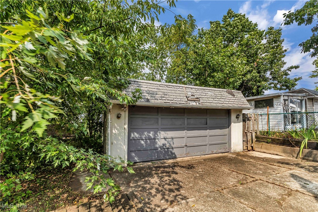 Dunham Turney Lee Road - Residential