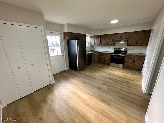 Manor House Condo - Residential