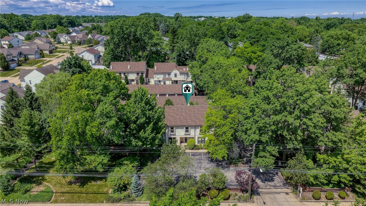 Maples/Aintree Condo - Residential