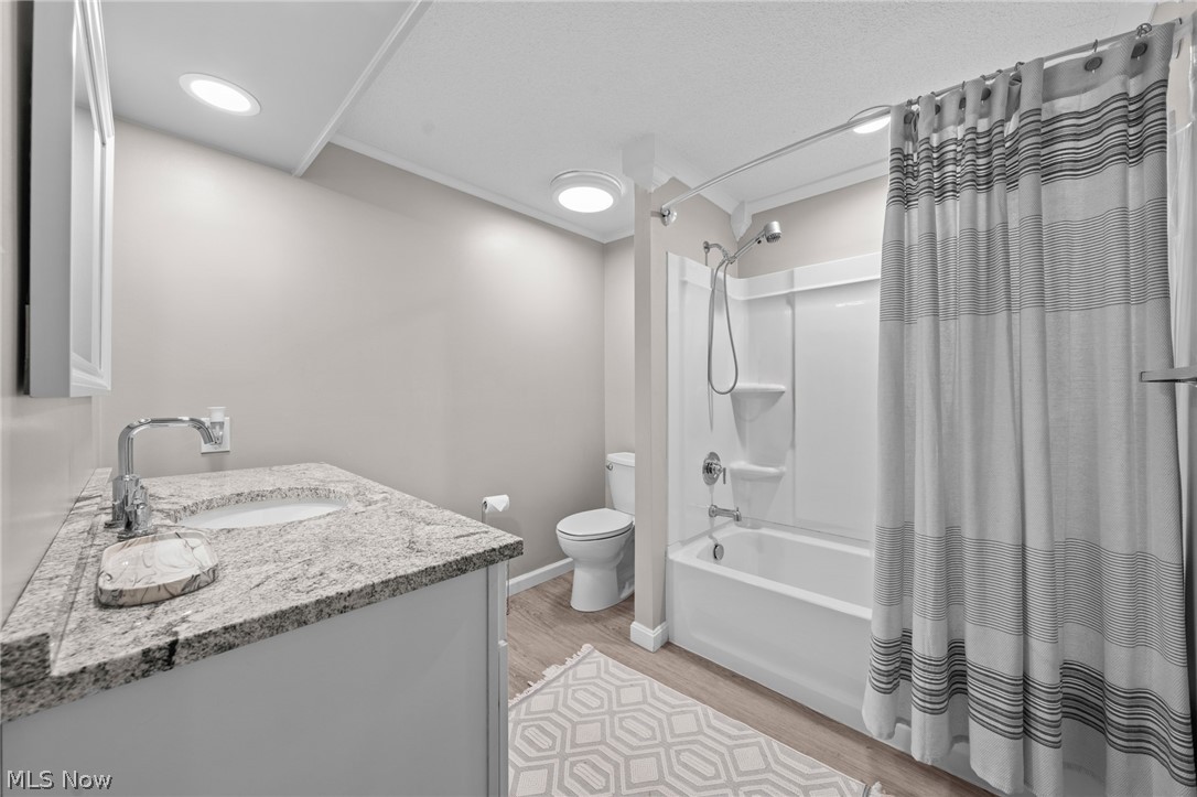Maples/Aintree Condo - Residential