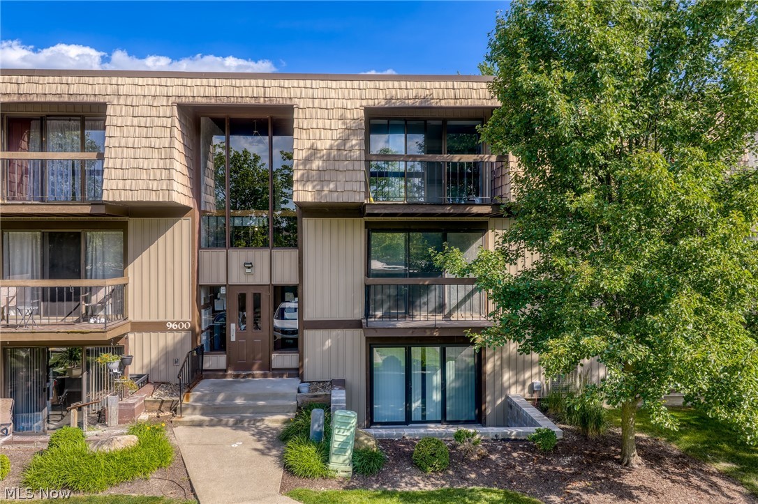 Sunrise Cove Condo - Residential