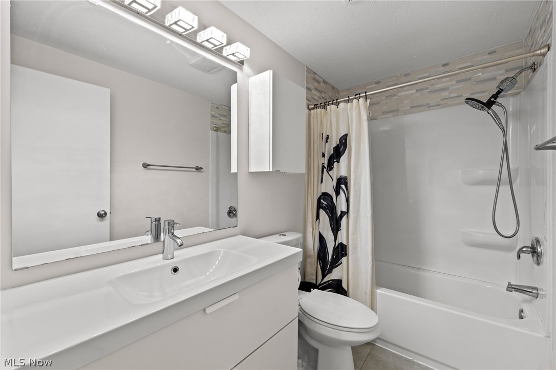 Sunrise Cove Condo - Residential