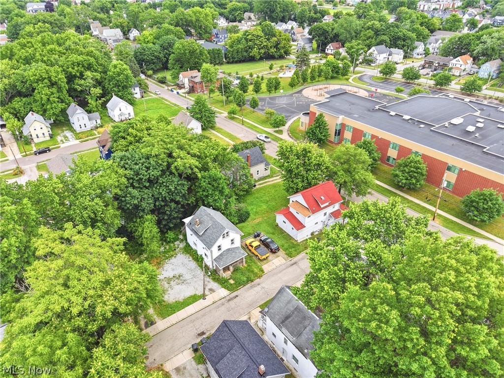 Voris & Steinbacher Allotment - Residential