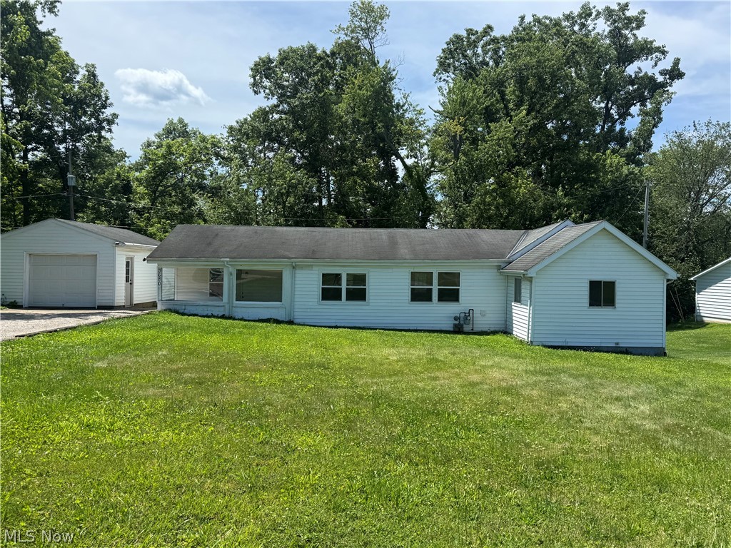 Check out this 4-bedroom, 1-bath ranch located in the desirable Maysville School District. Offering the convenience of one-level living, this property would make an excellent starter home or a great option for those looking to downsize.
Inside, you'll find a functional layout featuring first-floor laundry and several recent updates, including new flooring, updated light fixtures, and a new front door that adds to the home's welcoming appeal. The one-car garage provides additional storage and convenience.
Situated in a quiet neighborhood, this home offers a nice yard with plenty of outdoor space to relax, entertain, or enjoy family activities. It's convenient location places you just minutes from grocery stores, shopping, and everyday amenities, combining comfort with accessibility.