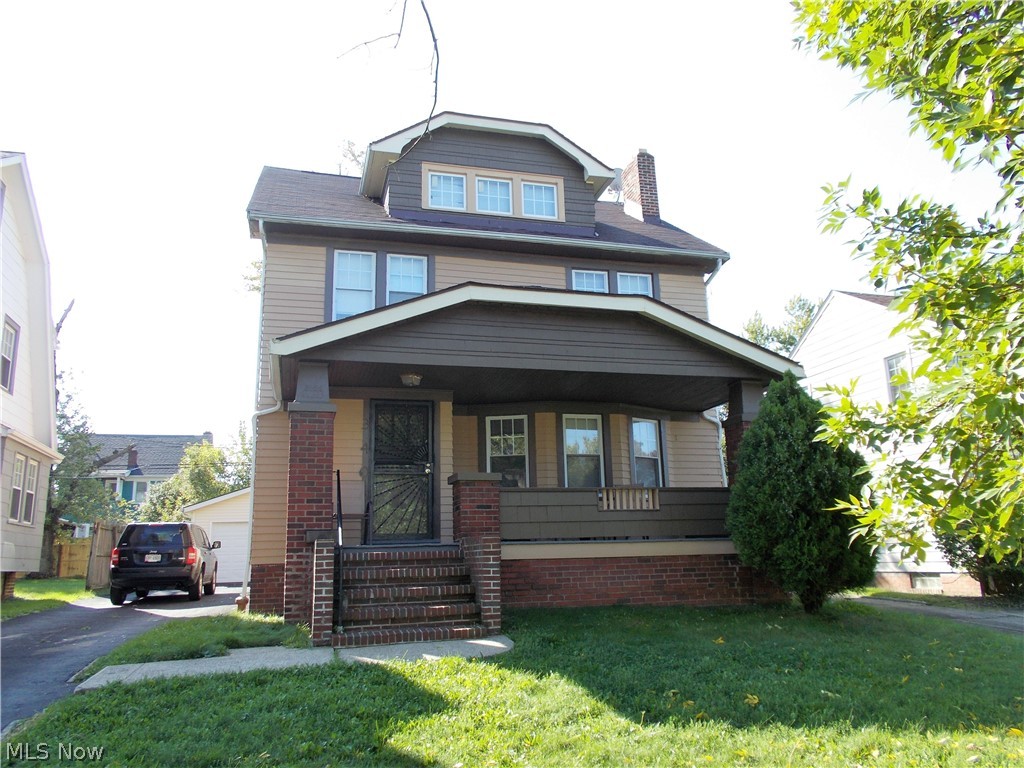 Calling all investors! Great colonial with tenant in place.   The property is in great shape especially for the price. Three bedrooms and one full bath on the second floor including a finished fourth bedroom on the third floor.  First floor boasts a front foyer, kitchen with updates, formal dining room, and spacious living room and half bath.   Gross income $995 per month.  Seller will consider owner financing with minimum 15% down depending on credit.  Contact list agent for potential terms.