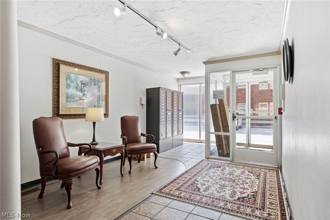 Coral Rock Condo - Residential
