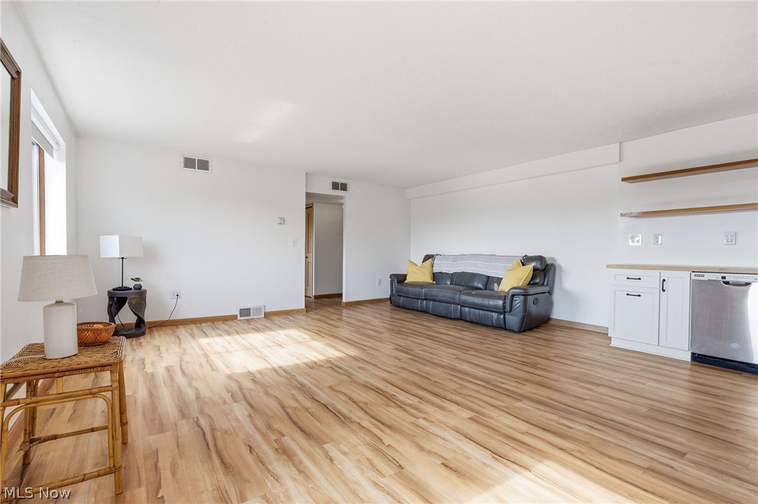 Coral Rock Condo - Residential