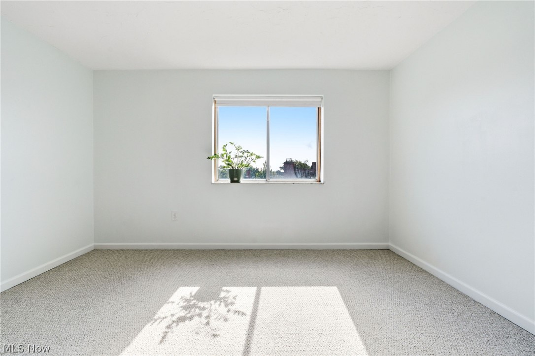 Coral Rock Condo - Residential