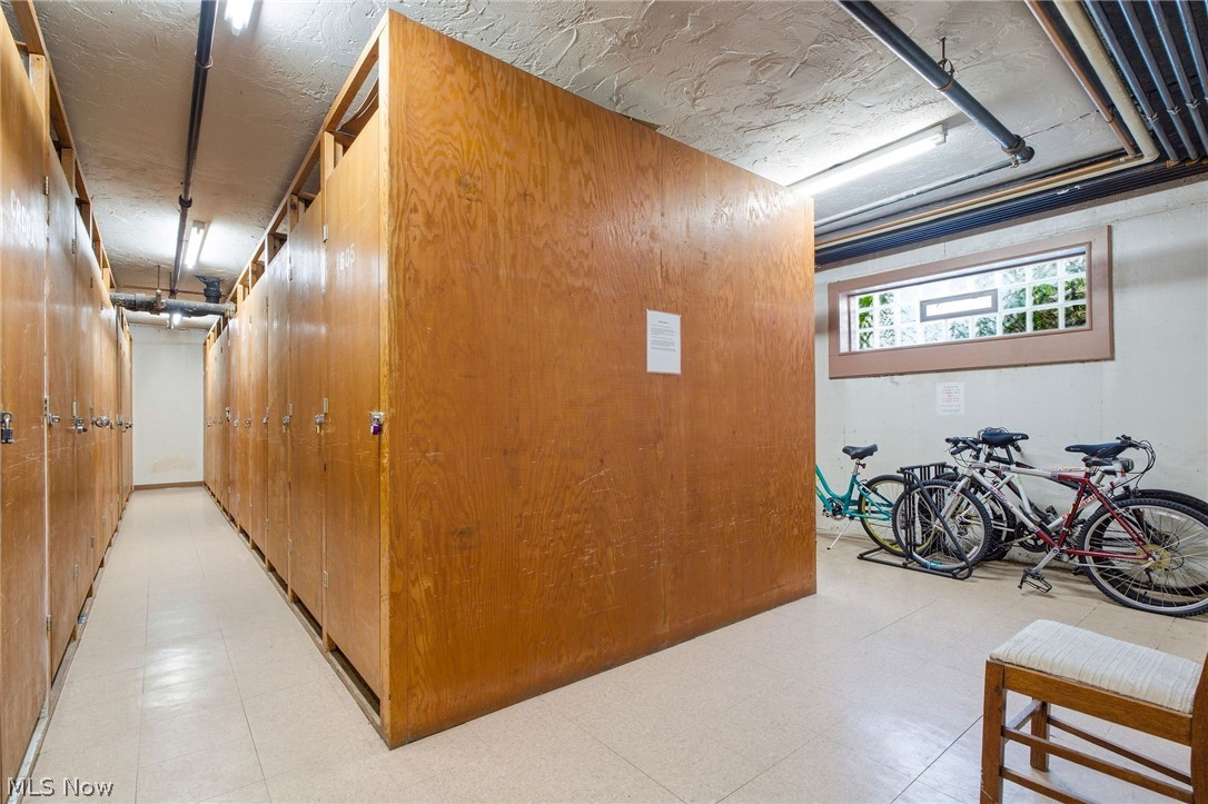 Coral Rock Condo - Residential