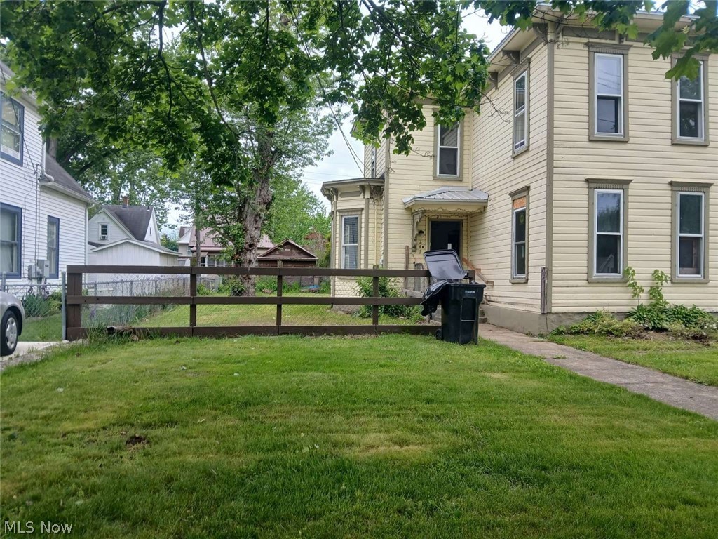 Comstock Thayer & Whitney - Residential