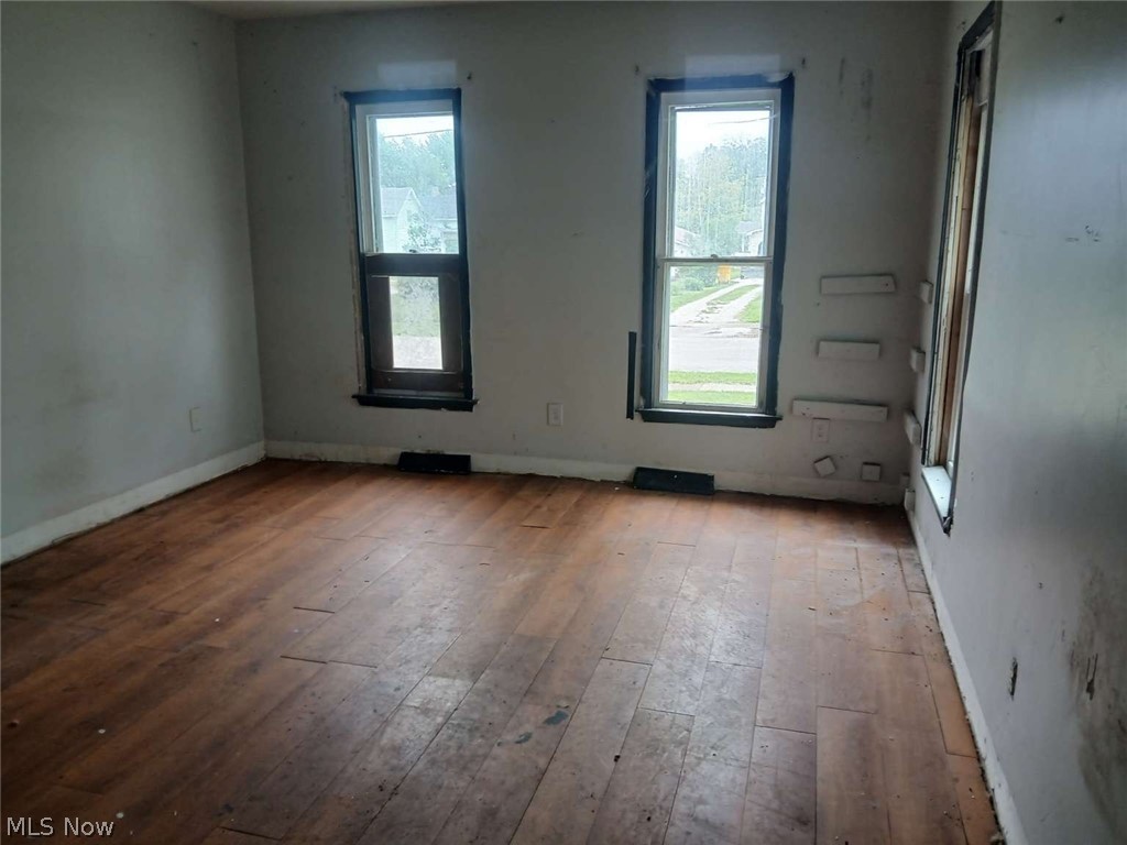 Comstock Thayer & Whitney - Residential