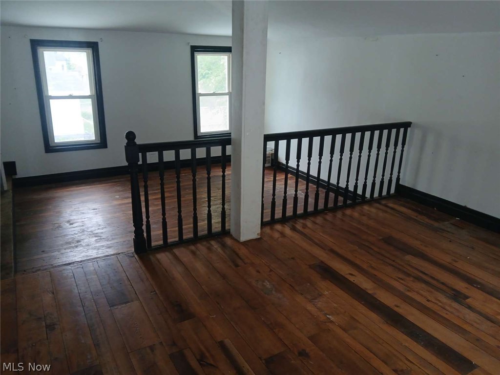 Comstock Thayer & Whitney - Residential