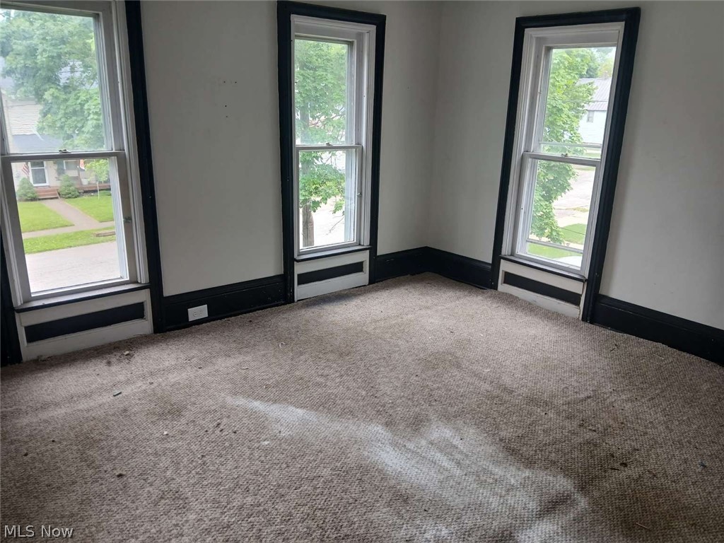 Comstock Thayer & Whitney - Residential