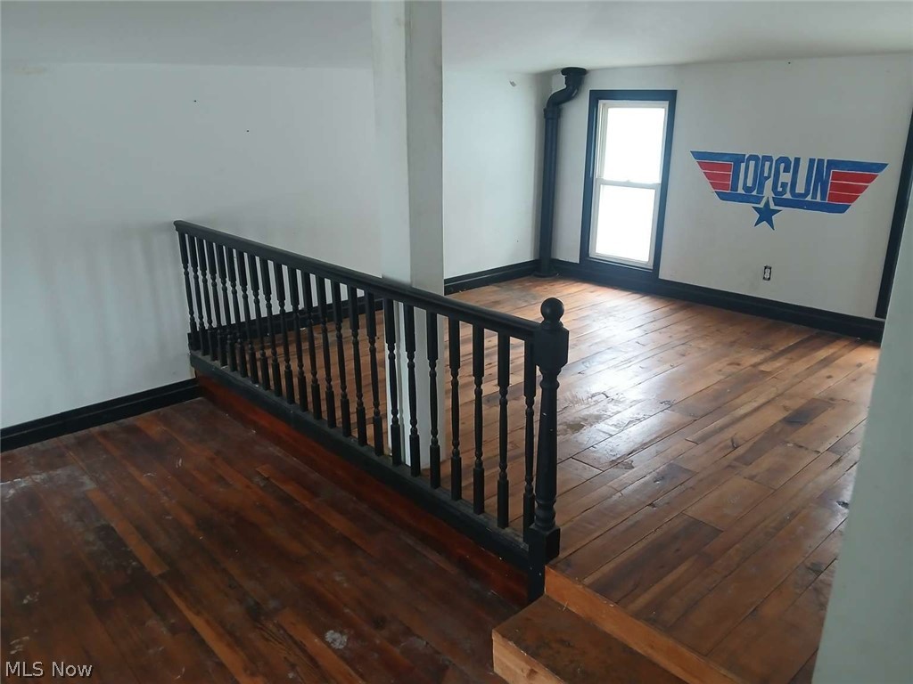 Comstock Thayer & Whitney - Residential