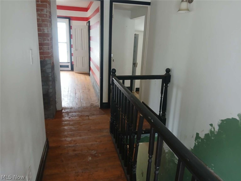 Comstock Thayer & Whitney - Residential