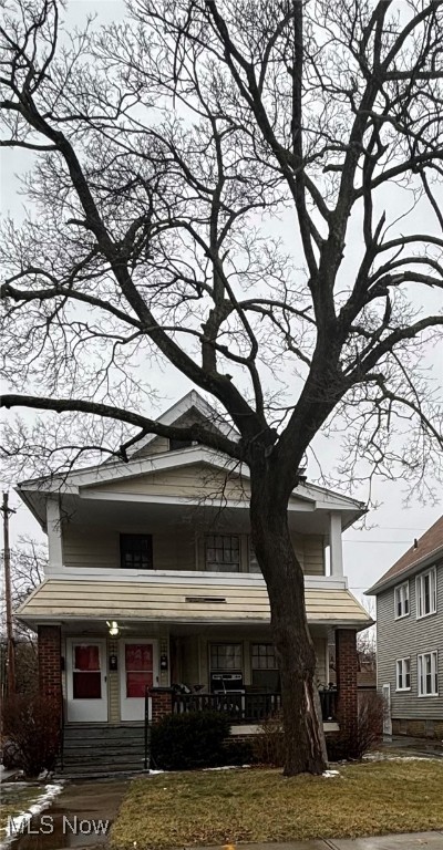 Check out this Colonial style 3-unit property situated on the East Cleveland-Cleveland Heights border. 
Property is legally zoned as a 3-family structure. Property offers two units with identical layouts and 3rd floor efficiency unit with 1 full bathroom and kitchen. With a little TLC this property has great cash flow potential.
Lower unit is occupied at $900.00 MTM. Photos are of 3rd floor unit only.
buyer will need to assume POS violations per City of East Cleveland requirements.