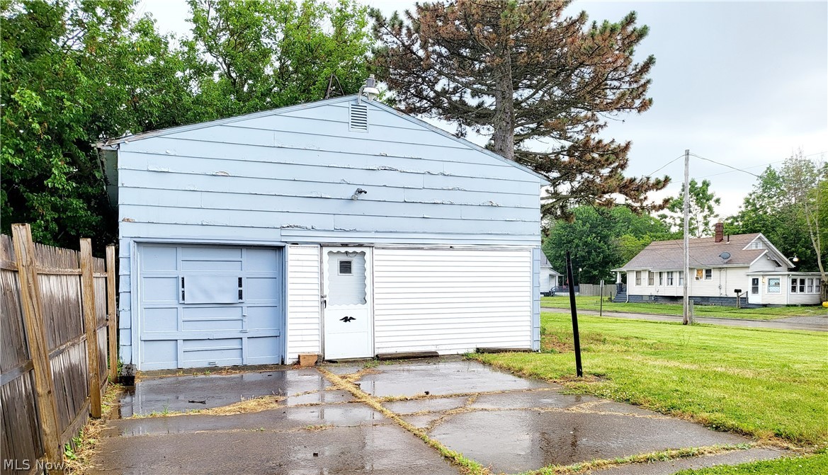 E R Perkins Trustees Add - Residential