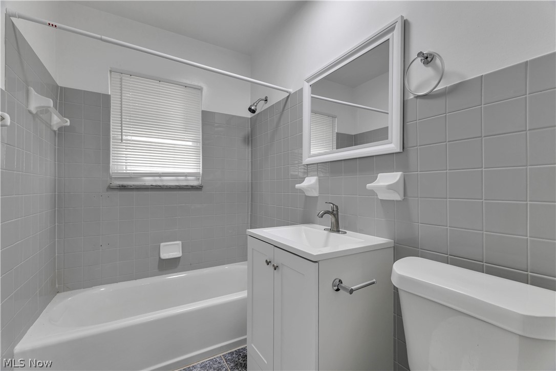 Shaker Gardens Condo - Residential