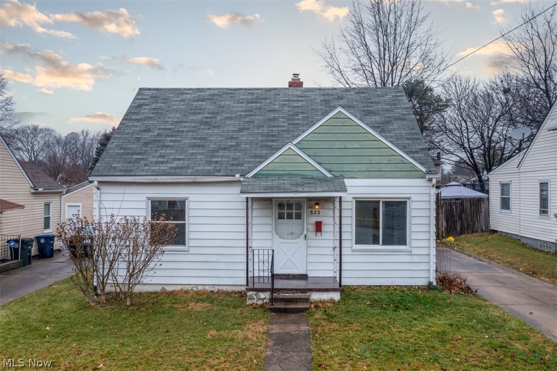 Great Cape Cod, newer carpet, freshly painted, newer windows with a generous basement for potential of more living space.  Upper level is a fabulous area for a third bedroom! Wonderful lot with fenced in yard for priviacy. This home has been well cared for and is move in ready!  Schedule your showing today!