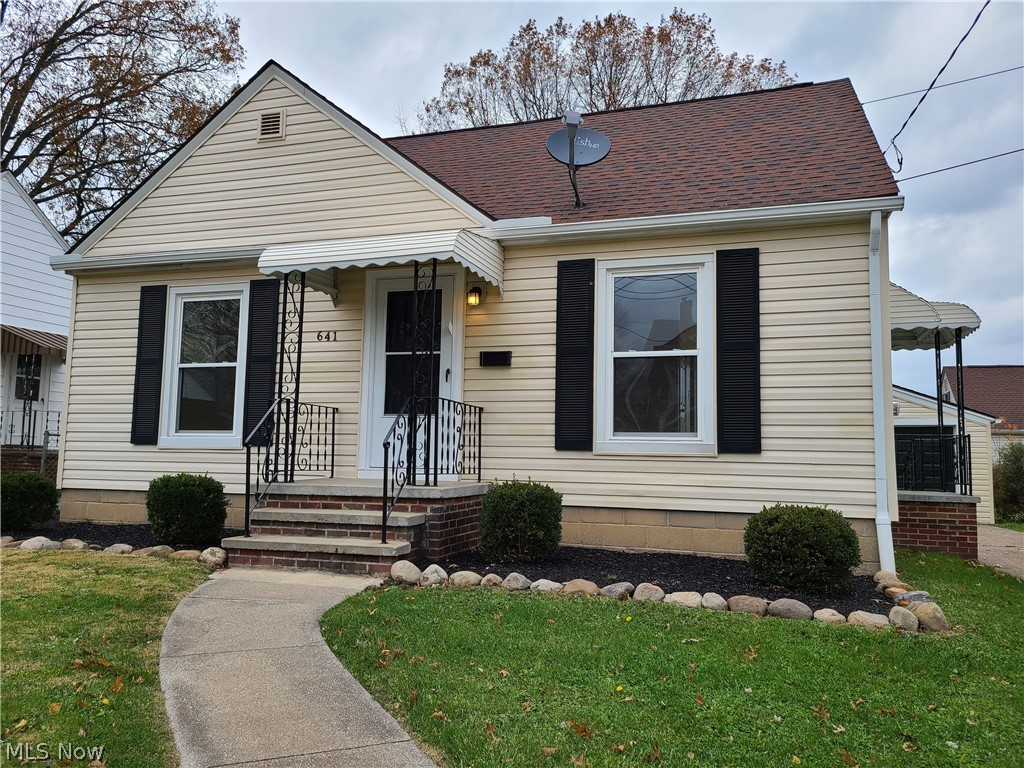 Mccourt - Residential Lease