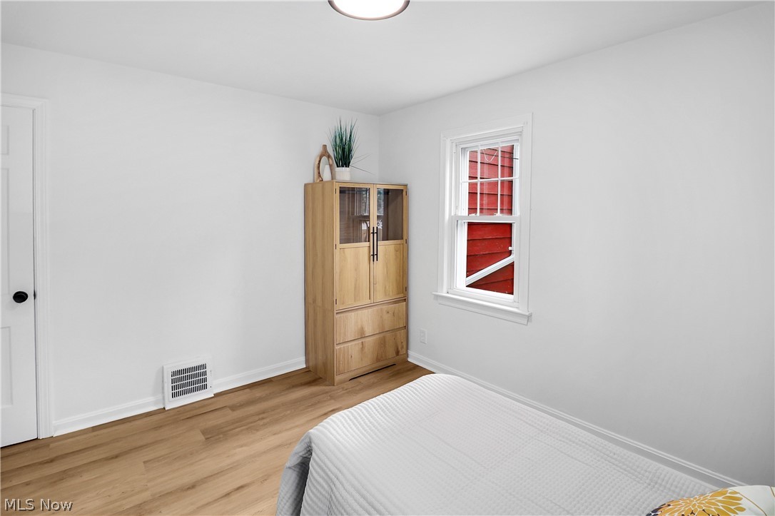 Conger-Helper Realty Companys - Residential