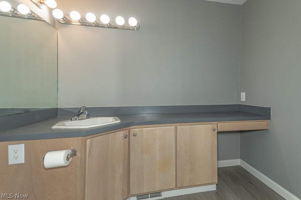 Cobblestone Estates Condo - Residential
