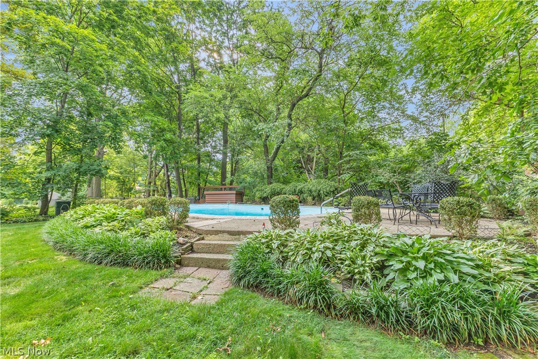 Mastic Road Gardens Est/L W Mille - Residential