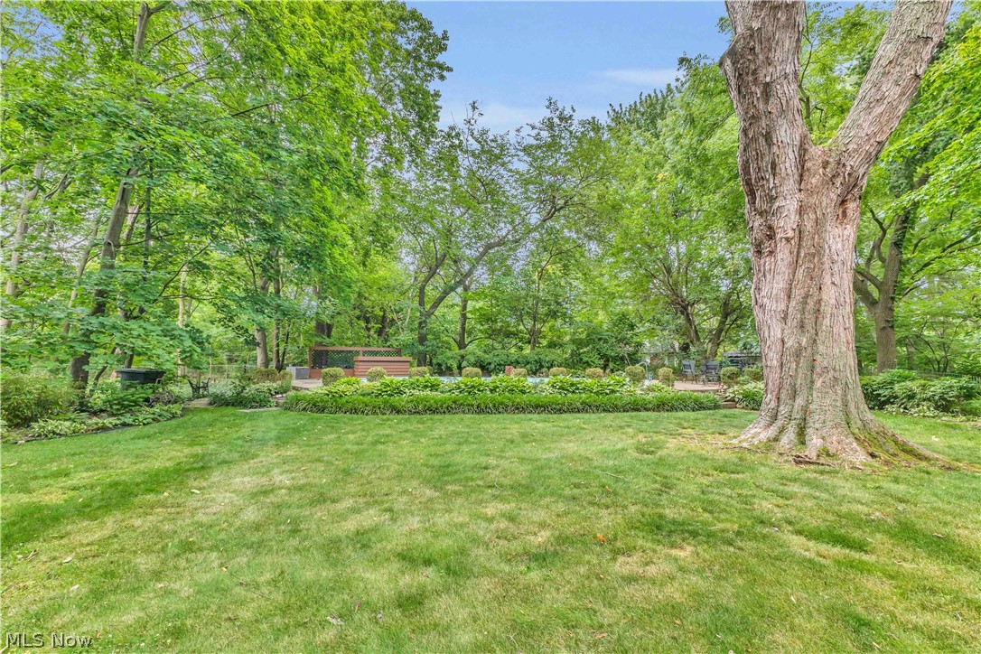 Mastic Road Gardens Est/L W Mille - Residential
