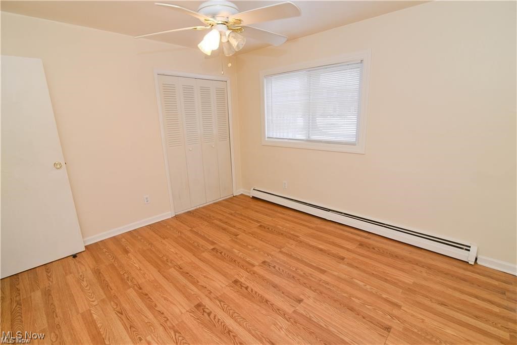 Washington Square 01 - Residential Lease