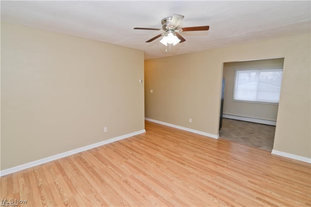 Washington Square 01 - Residential Lease