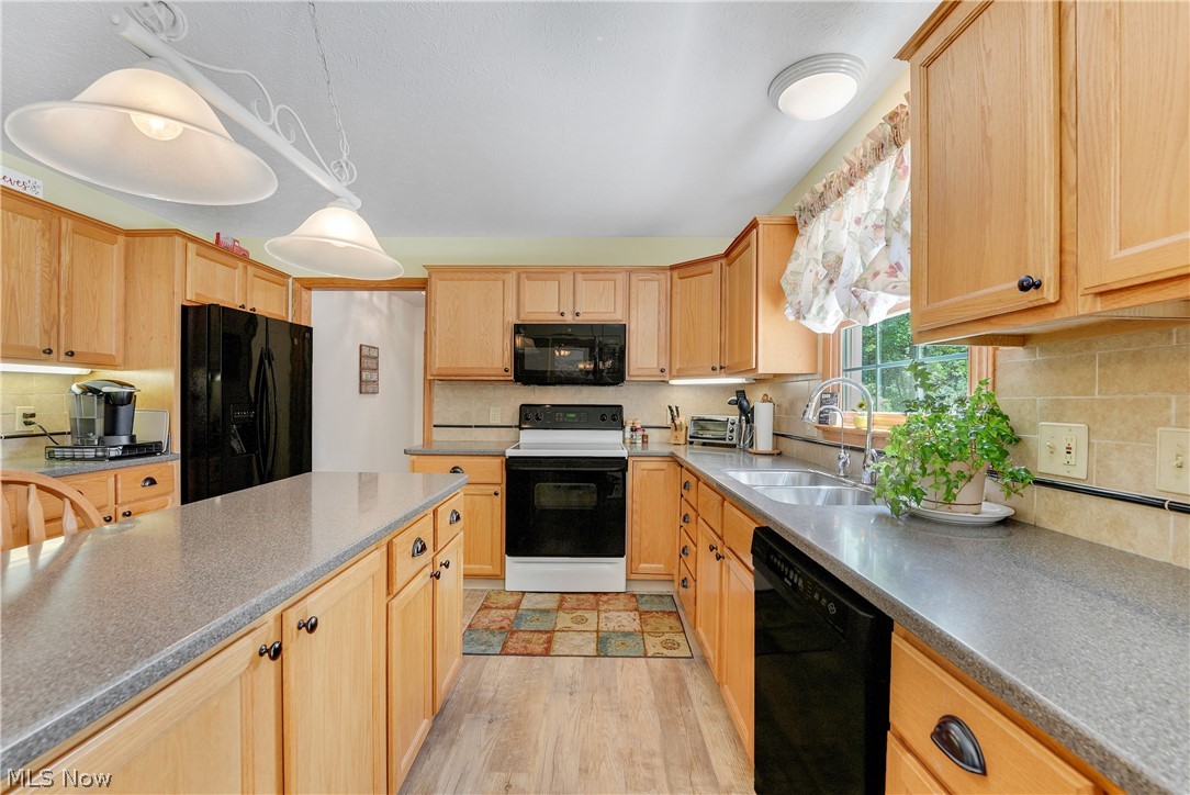 Settlers Place - Residential
