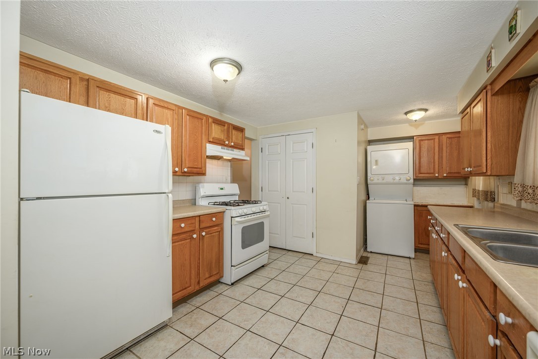 Valleybrook Village - Residential