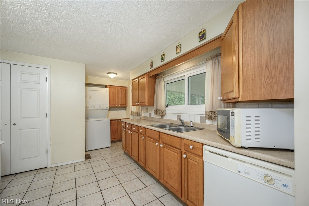 Valleybrook Village - Residential