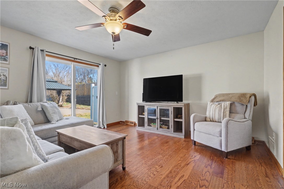 Arlington Waterloo Acres - Residential