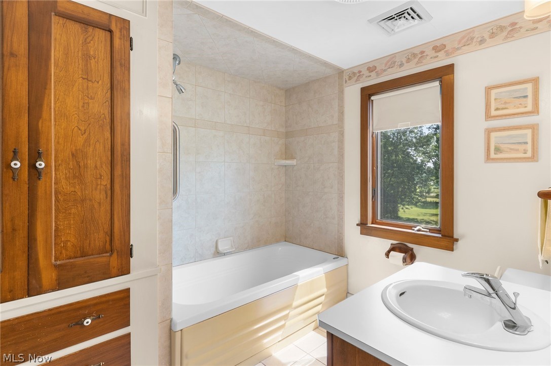 Howland Dev - Residential