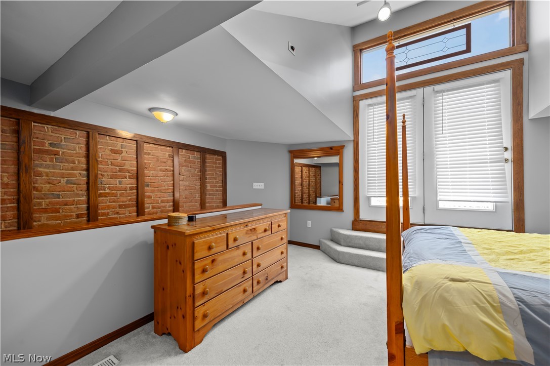 Franklin Terrace Rowhouse Condos - Residential