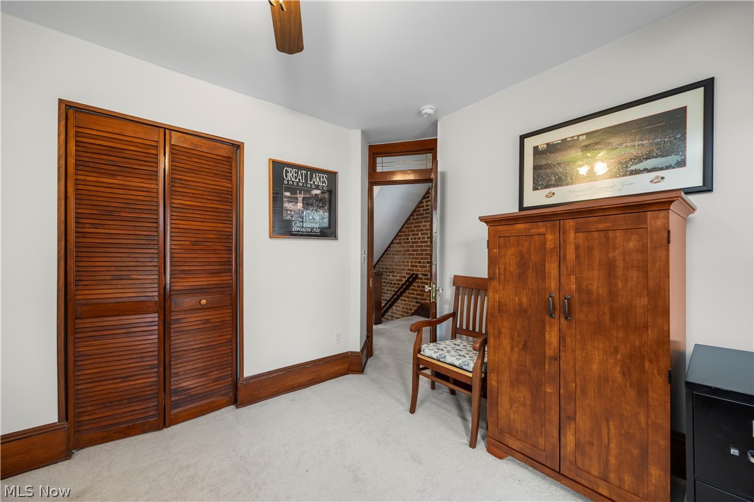 Franklin Terrace Rowhouse Condos - Residential